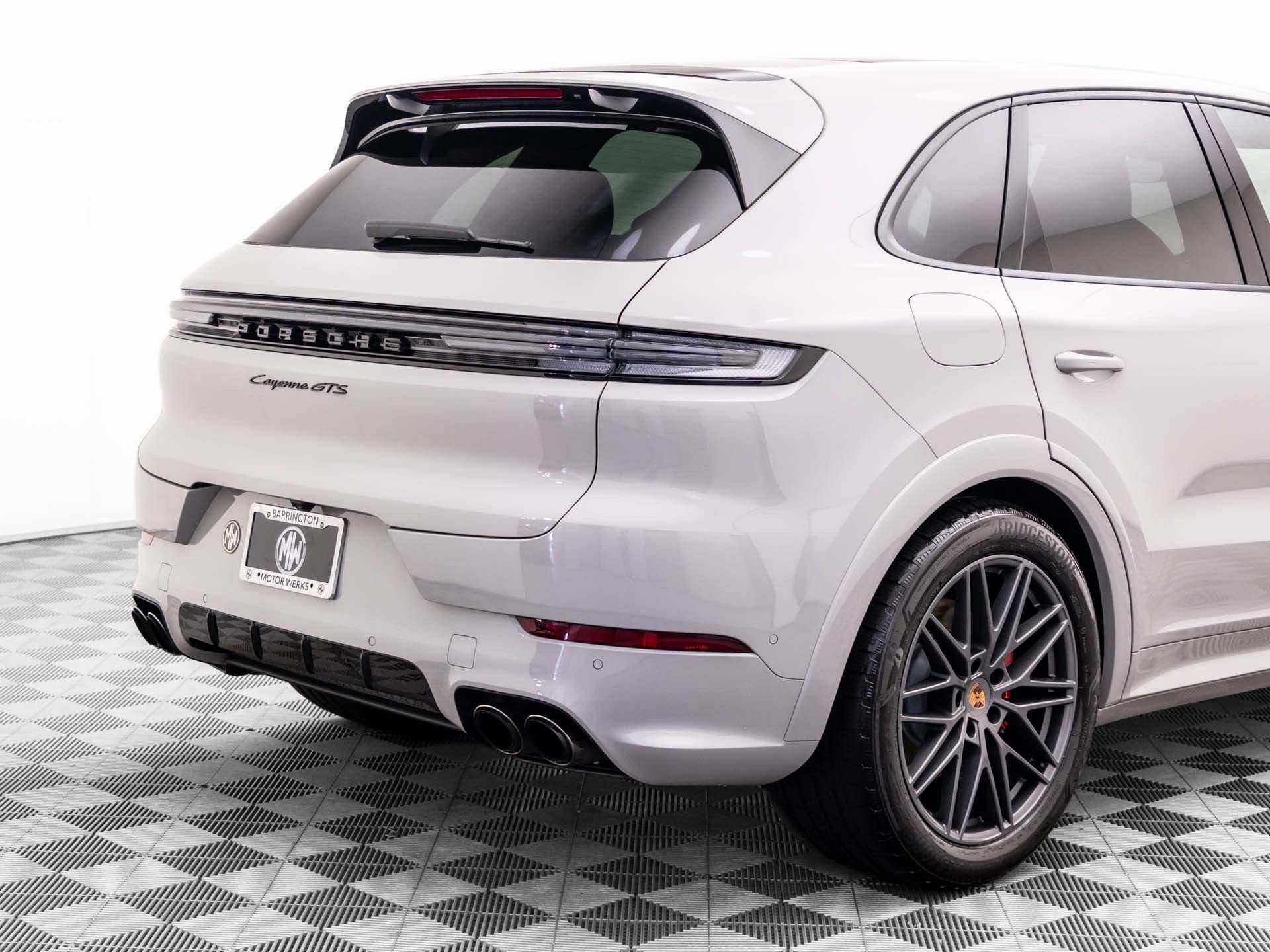 Used 2026 Porsche Cayenne GTS AWD/4WD image 42