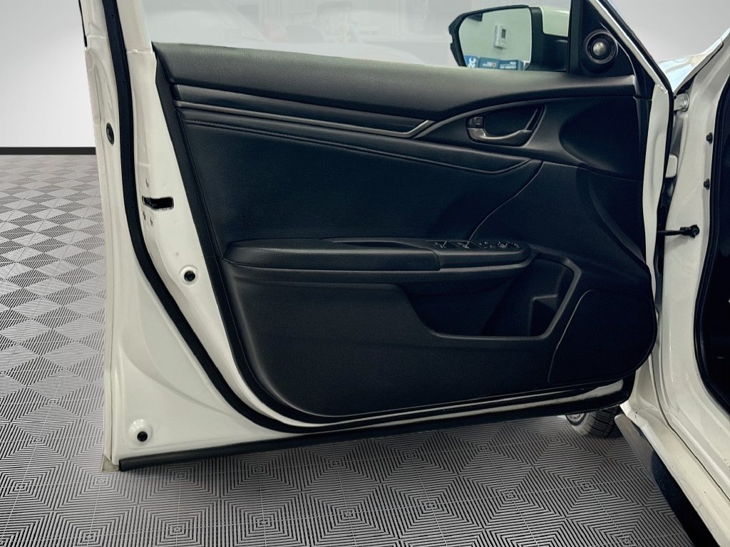 Used 2021 Honda Civic Sport Touring image 21