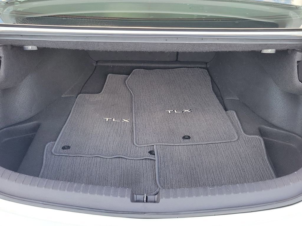 Certified 2018 Acura TLX V6 w/ Technology Package image 10