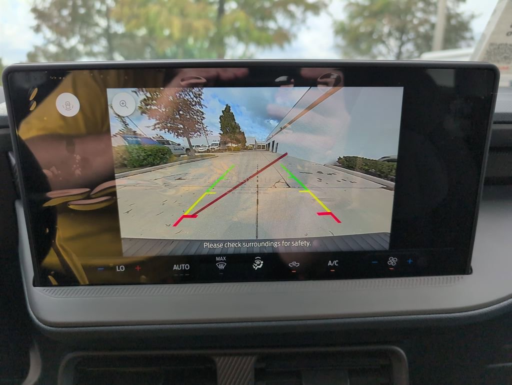 New 2025 Ford Maverick XL w/ Equipment Group 102A image 21