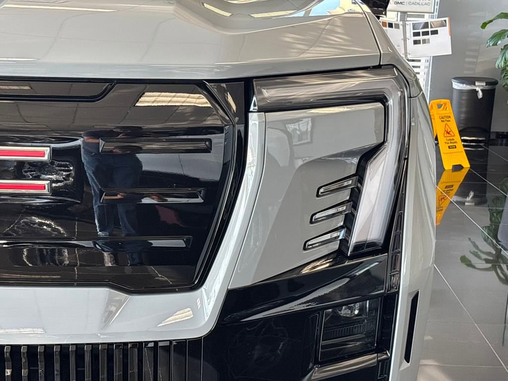 New 2026 GMC Sierra EV Elevation image 4