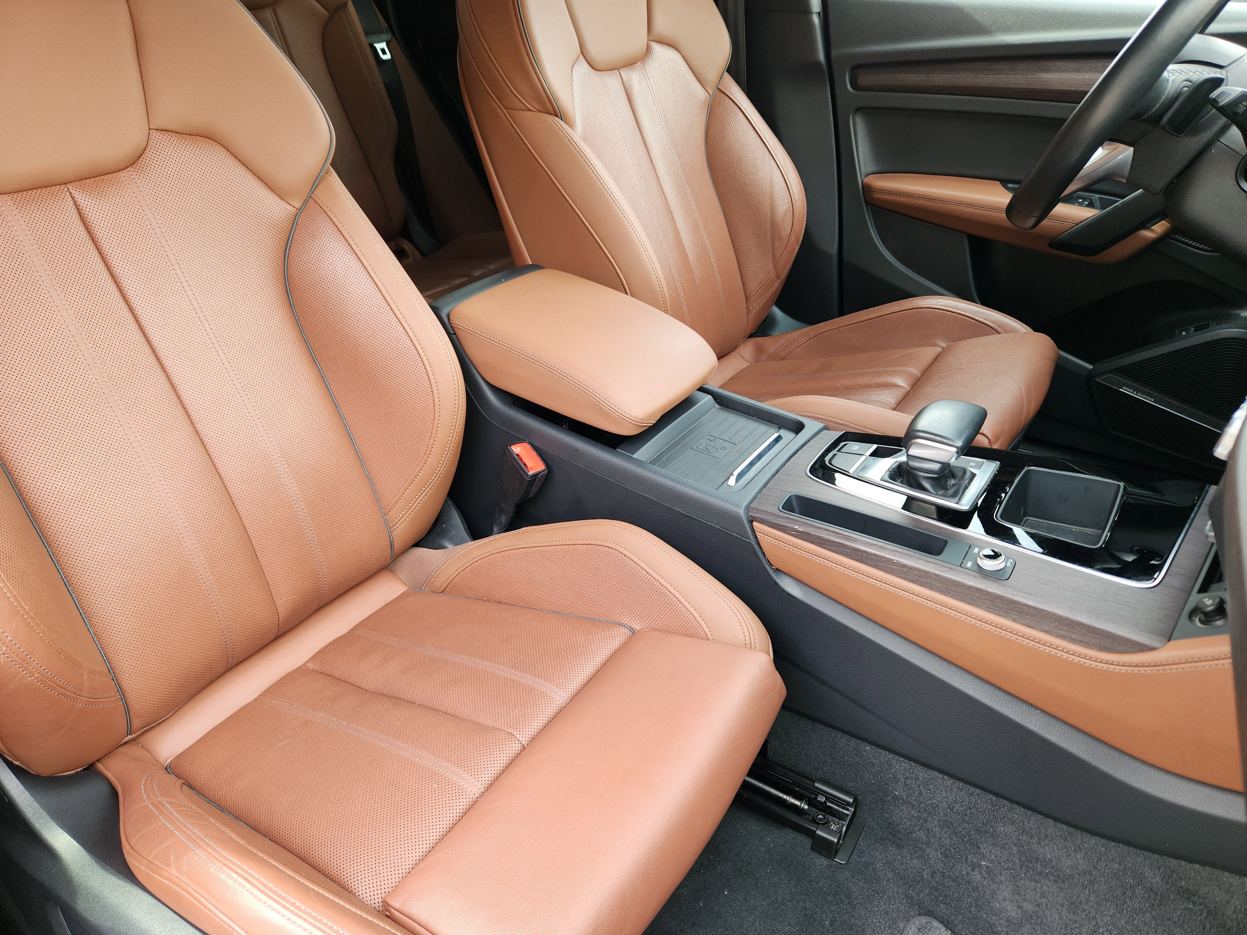 Used 2021 Audi Q5 Prestige w/ Prestige Package image 17