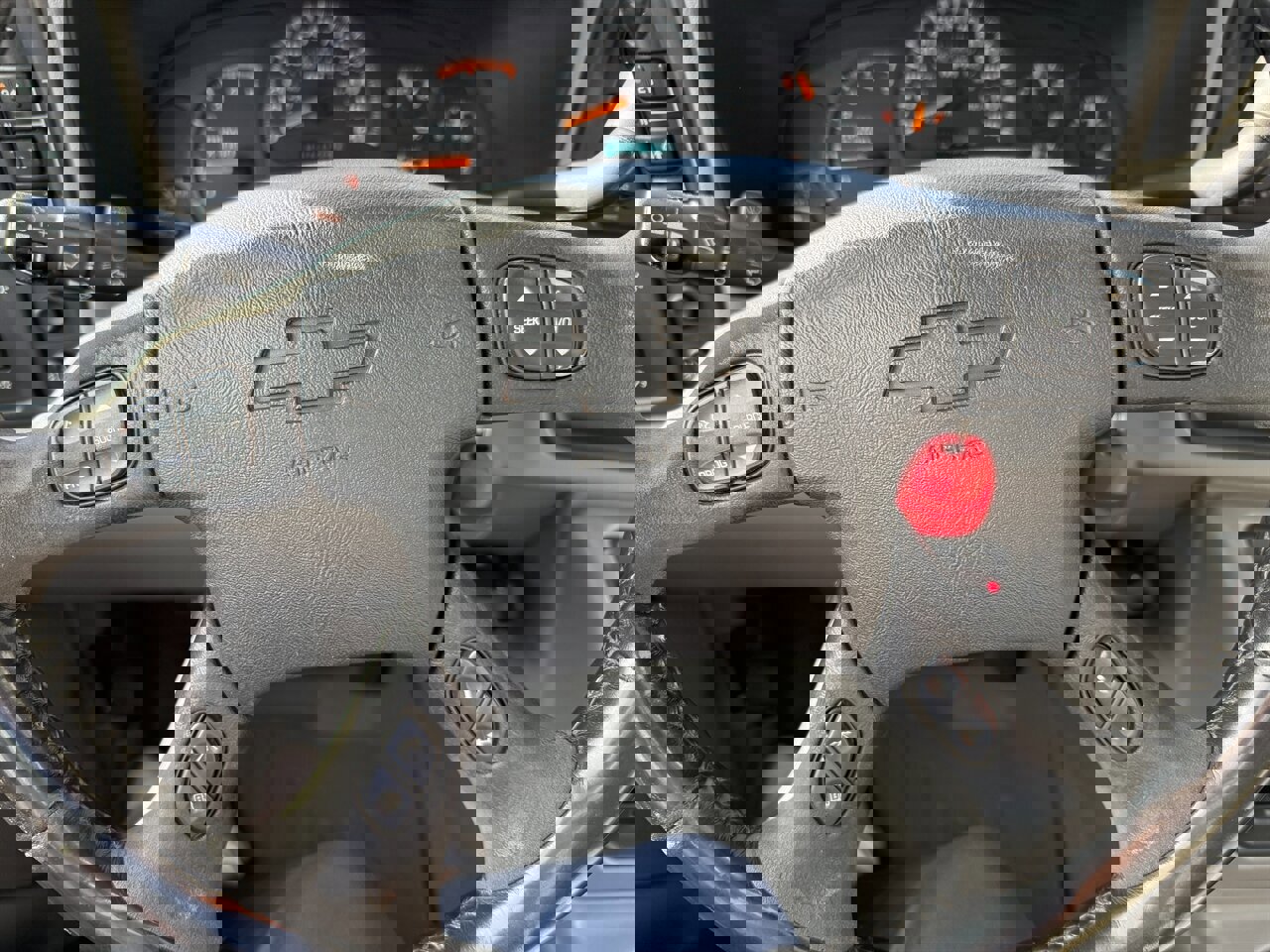 Used 2005 Chevrolet Silverado 2500 LT w/ Heavy-Duty Power Package image 21