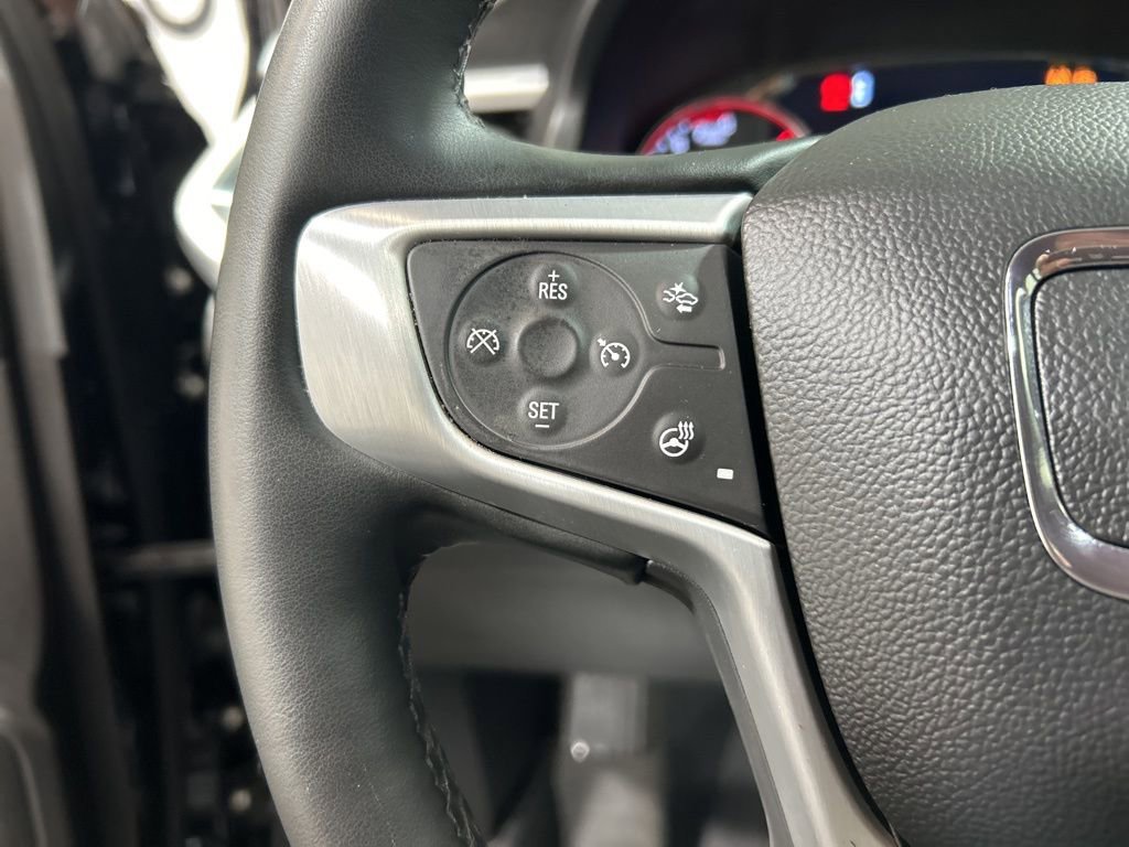 Used 2023 GMC Acadia SLT w/ Technology Package image 26