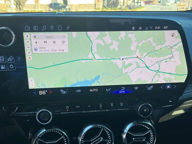 Used 2024 Chevrolet Blazer EV LT image 23