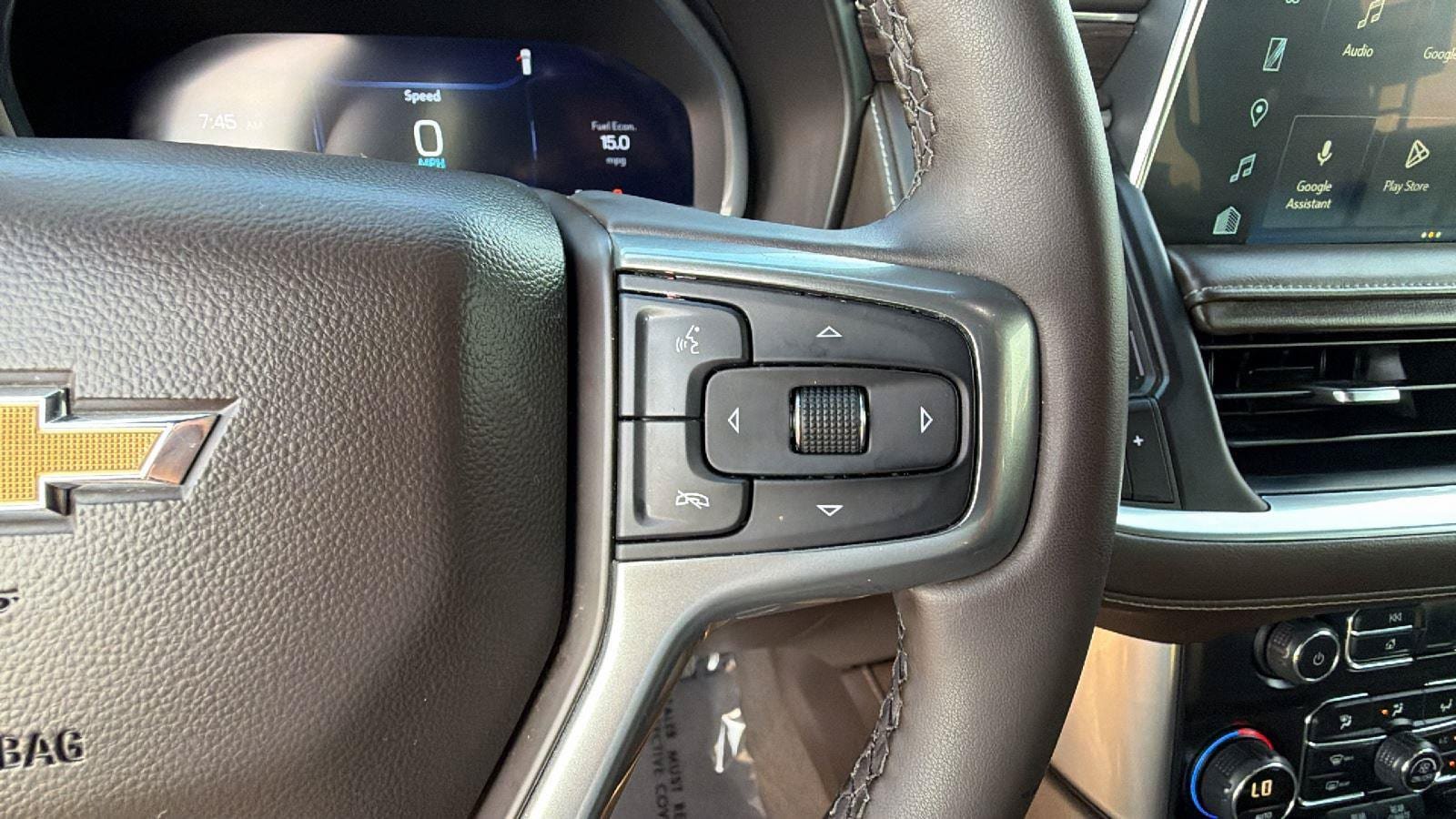 Used 2023 Chevrolet Tahoe LT w/ Luxury Package RWD image 29