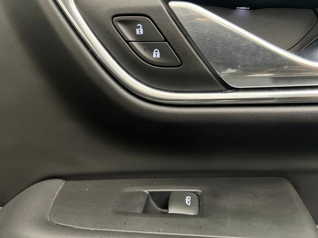 Used 2024 Chevrolet Suburban RST image 27