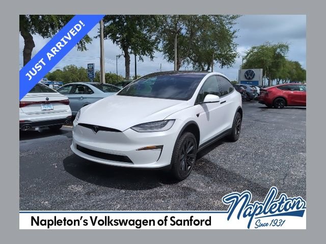 Used 2022 Tesla Model X image 1