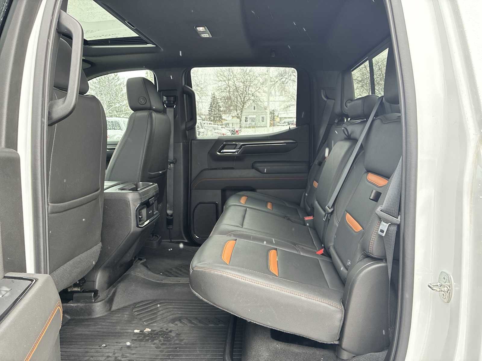 Certified 2022 GMC Sierra 1500 AT4 w/ Technology Package image 31