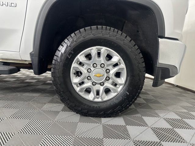 Used 2023 Chevrolet Silverado 2500 LT w/ Convenience Package AWD/4WD image 31