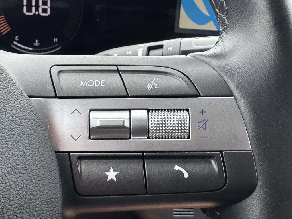 Certified 2026 Hyundai Kona SEL Sport AWD/4WD image 20