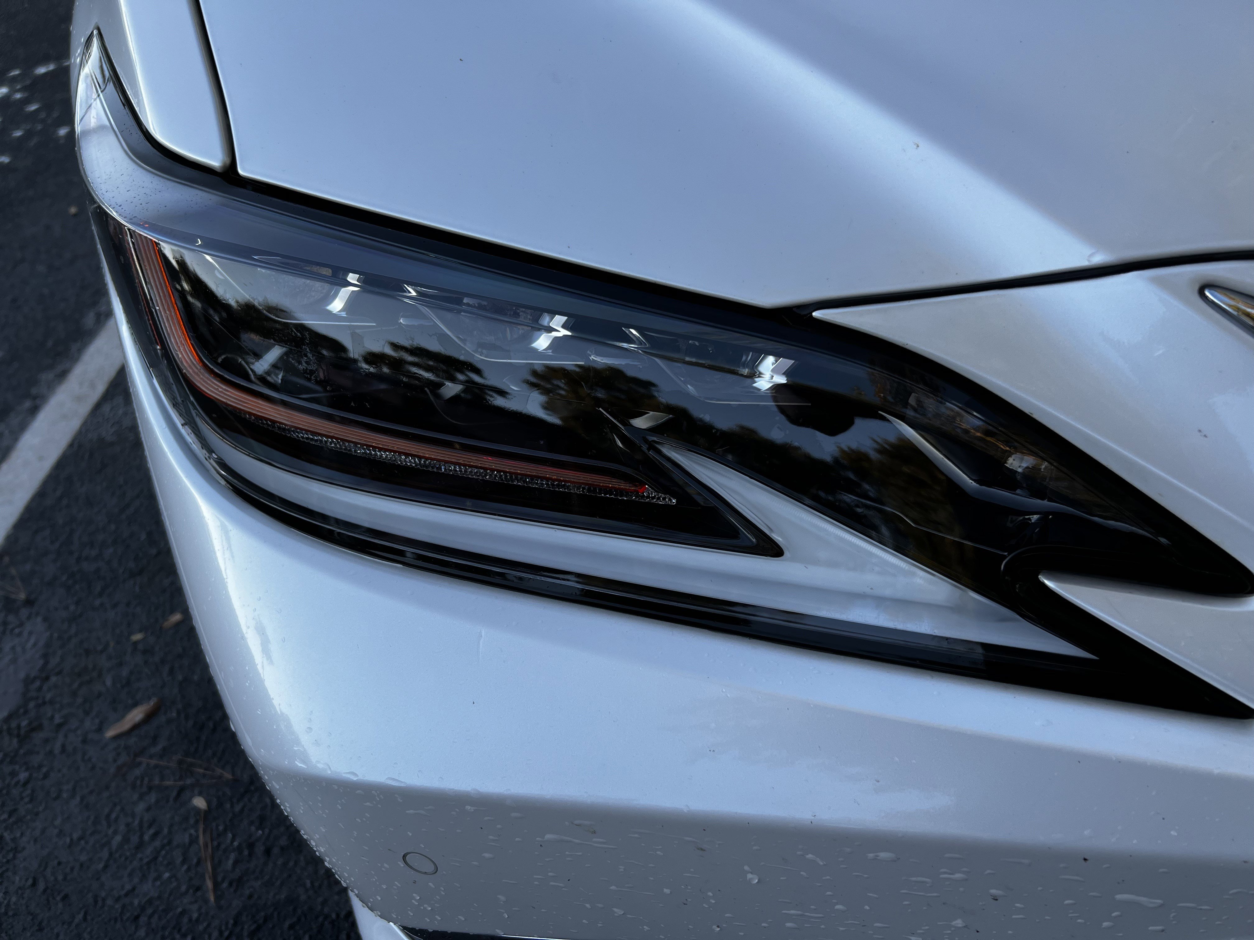 Used 2021 Lexus ES 300h Ultra Luxury w/ Accessory Package 2 image 12