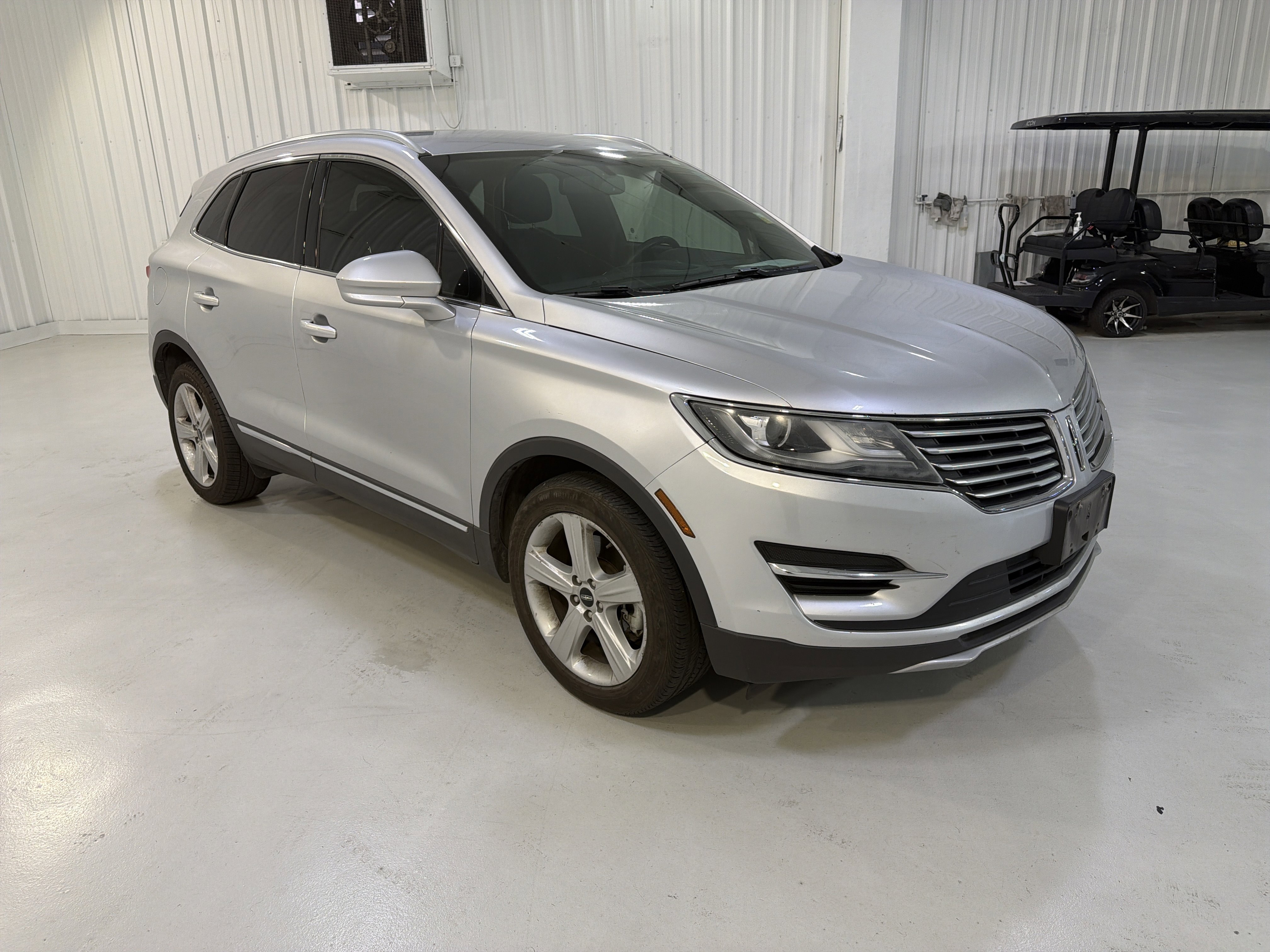 Used 2017 Lincoln MKC Premiere FWD image 7