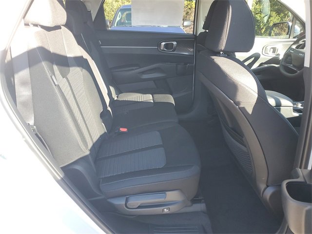 New 2026 Kia Sorento LX image 12