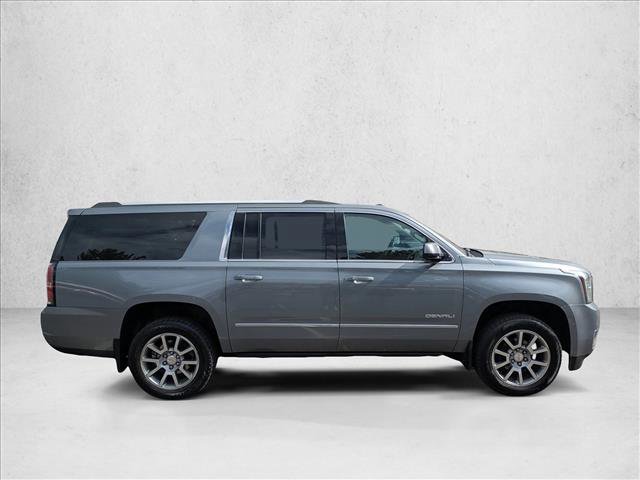 Used 2020 GMC Yukon XL Denali w/ Open Road Package AWD/4WD video 4