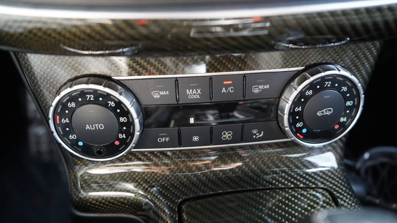 Used 2018 Mercedes-Benz G 550 Squared image 74