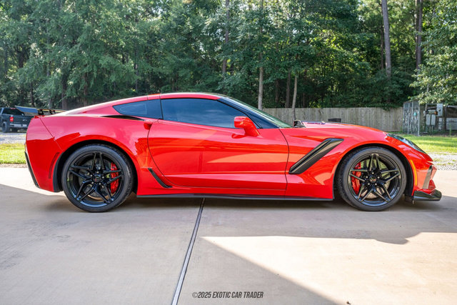 Used 2019 Chevrolet Corvette ZR1 image 9