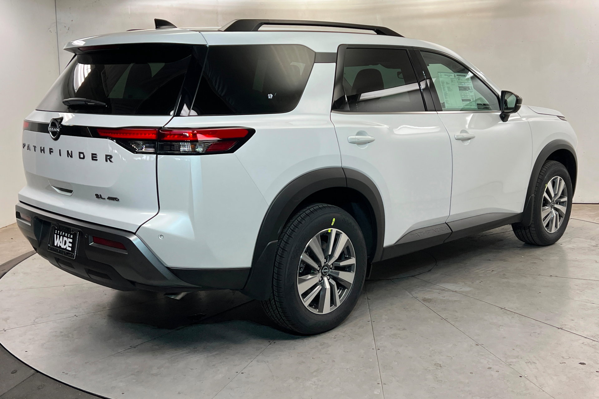 New 2026 Nissan Pathfinder SL image 5