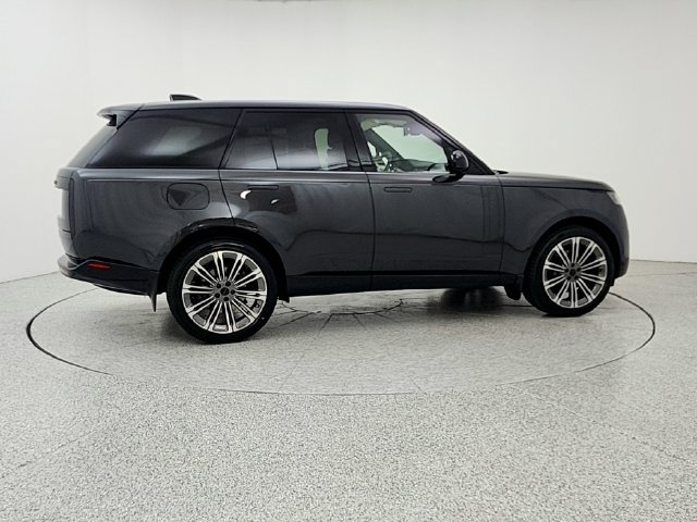New 2026 Land Rover Range Rover SE AWD/4WD image 4