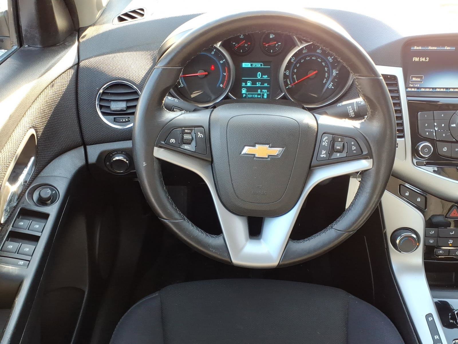 Used 2014 Chevrolet Cruze LT image 5