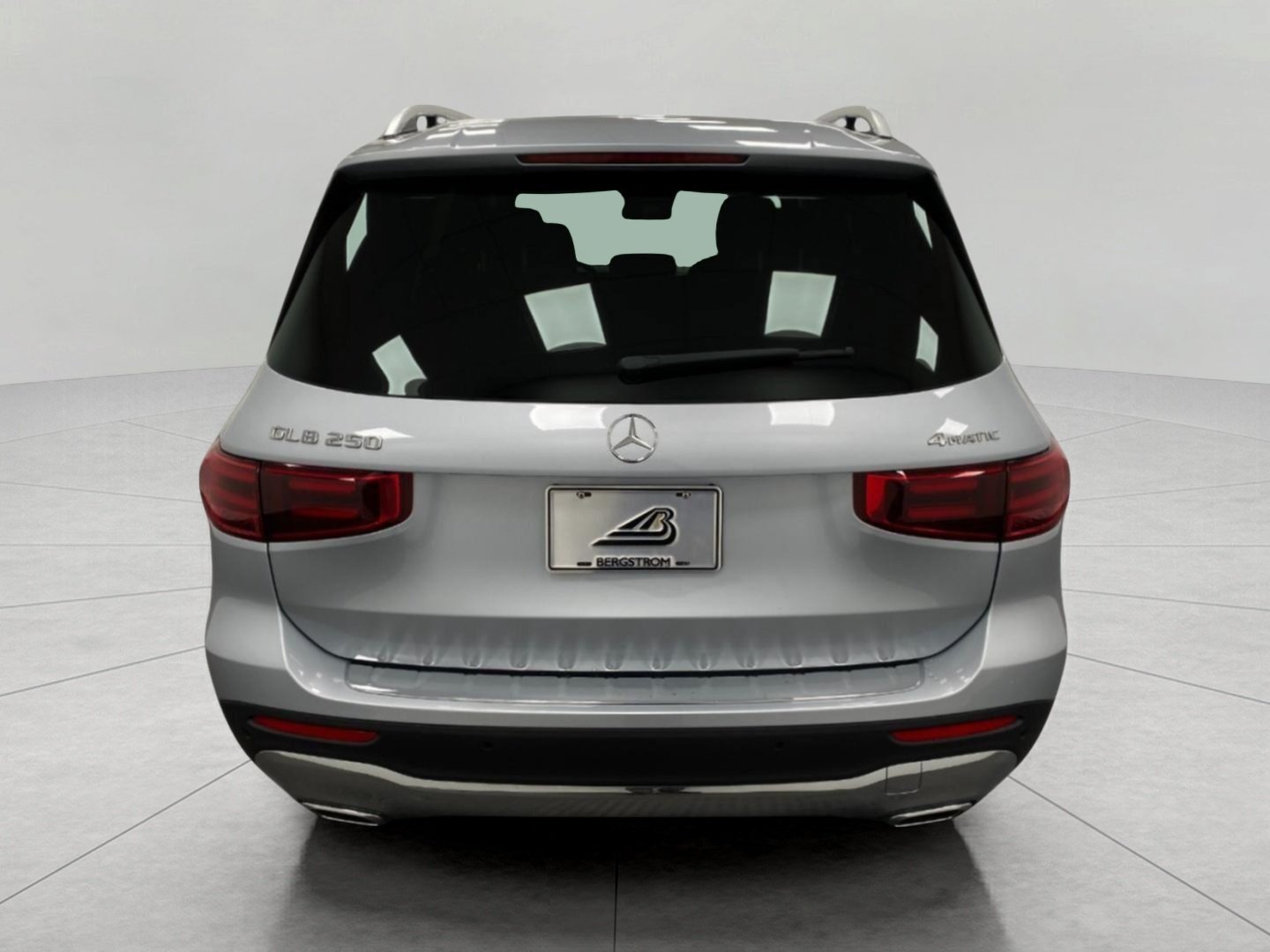 Certified 2026 Mercedes-Benz GLB 250 4MATIC image 35