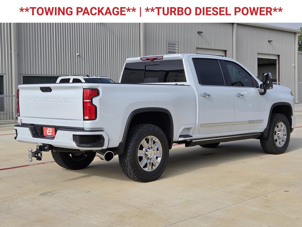 Used 2026 Chevrolet Silverado 2500 High Country w/ Technology Package AWD/4WD image 9