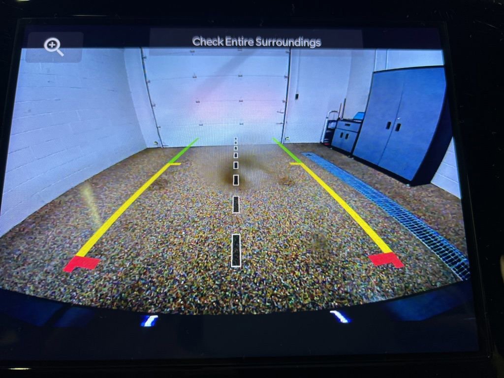 Used 2024 Jeep Grand Cherokee Altitude image 19