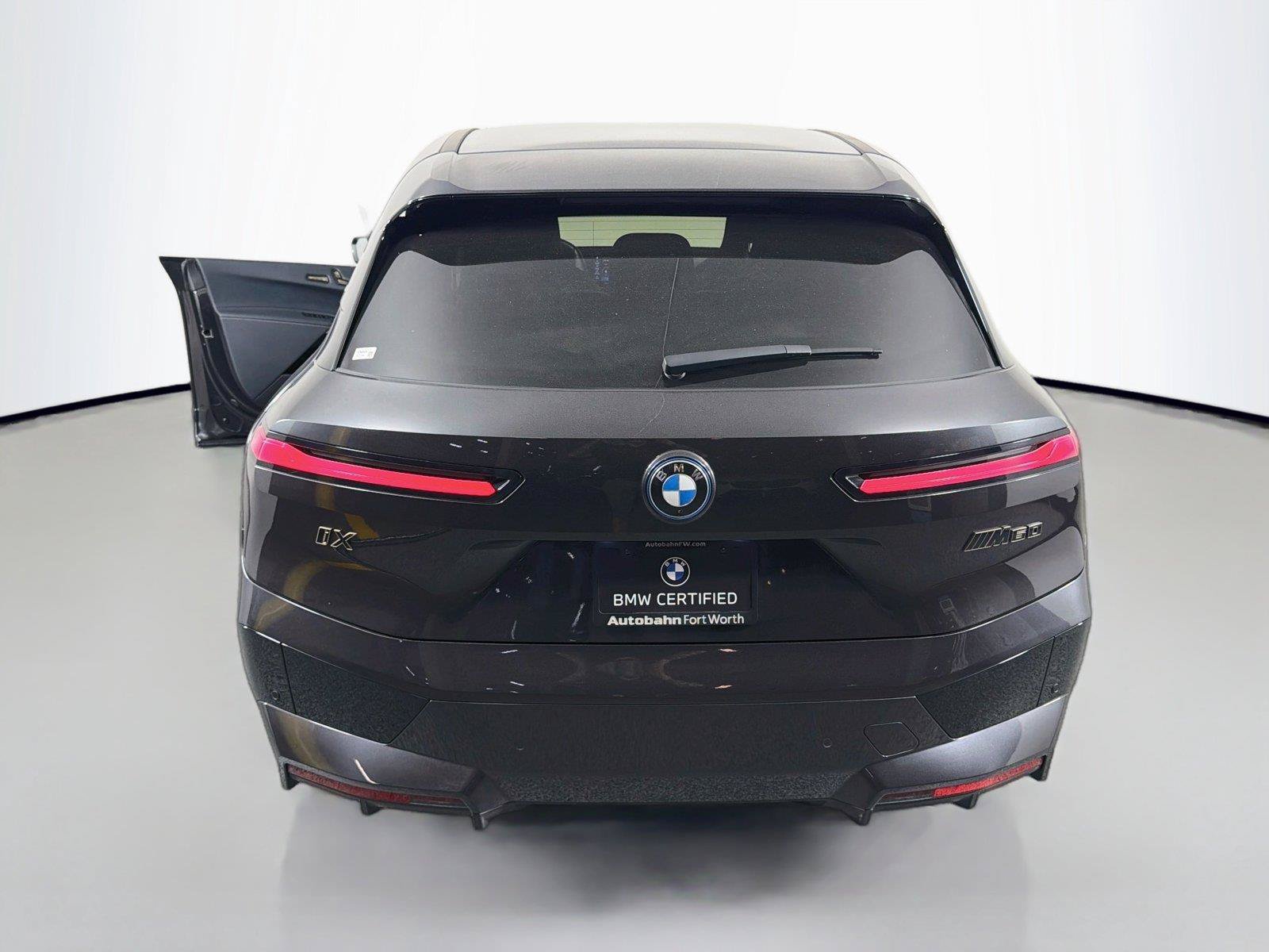 Used 2023 BMW iX M60 w/ Executive Package AWD/4WD image 6