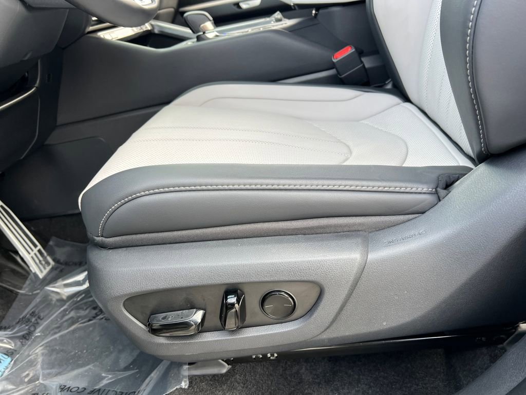 Certified 2026 Lexus TX 500h AWD w/ Technology Package image 17