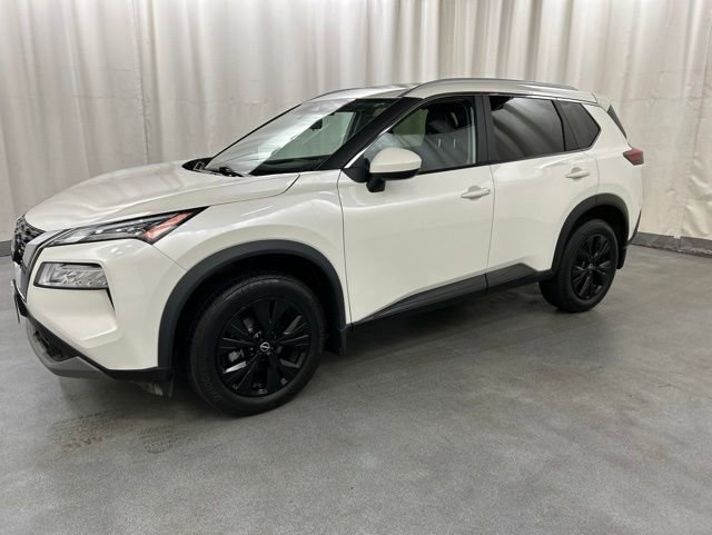Used 2023 Nissan Rogue SV w/ SV Premium B Package AWD/4WD image 2