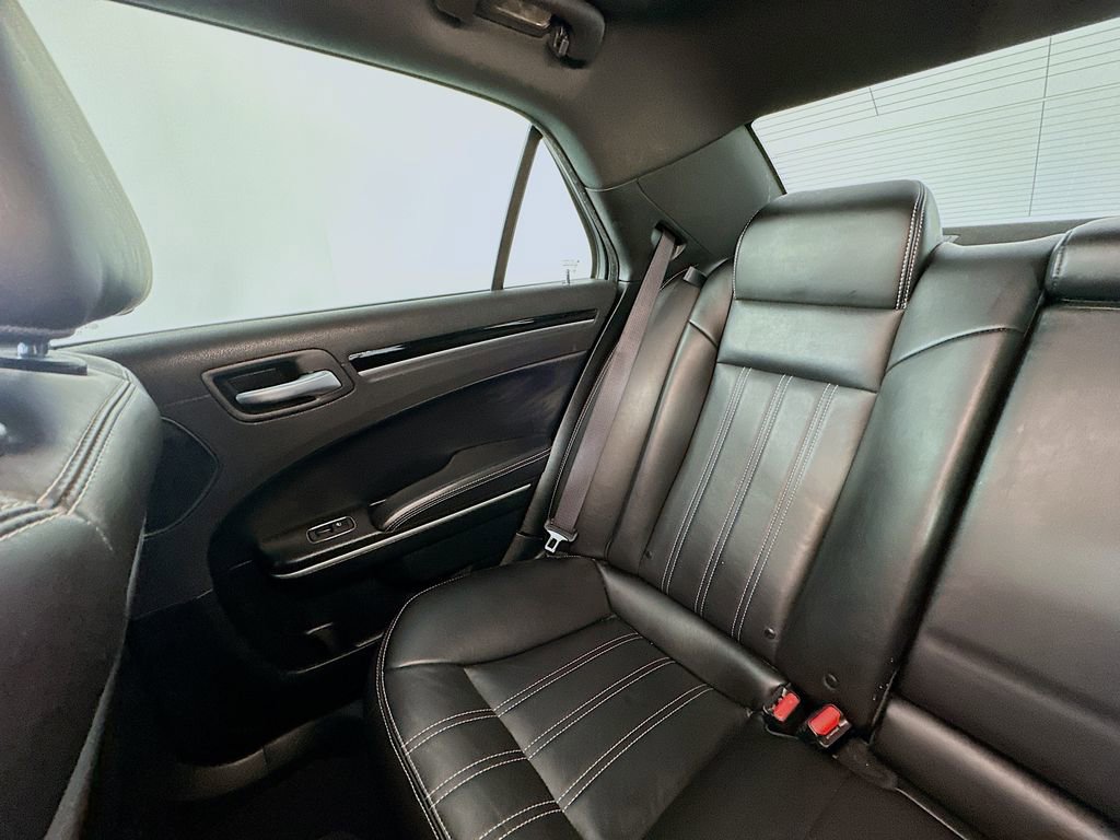 Used 2023 Chrysler 300 S RWD image 12