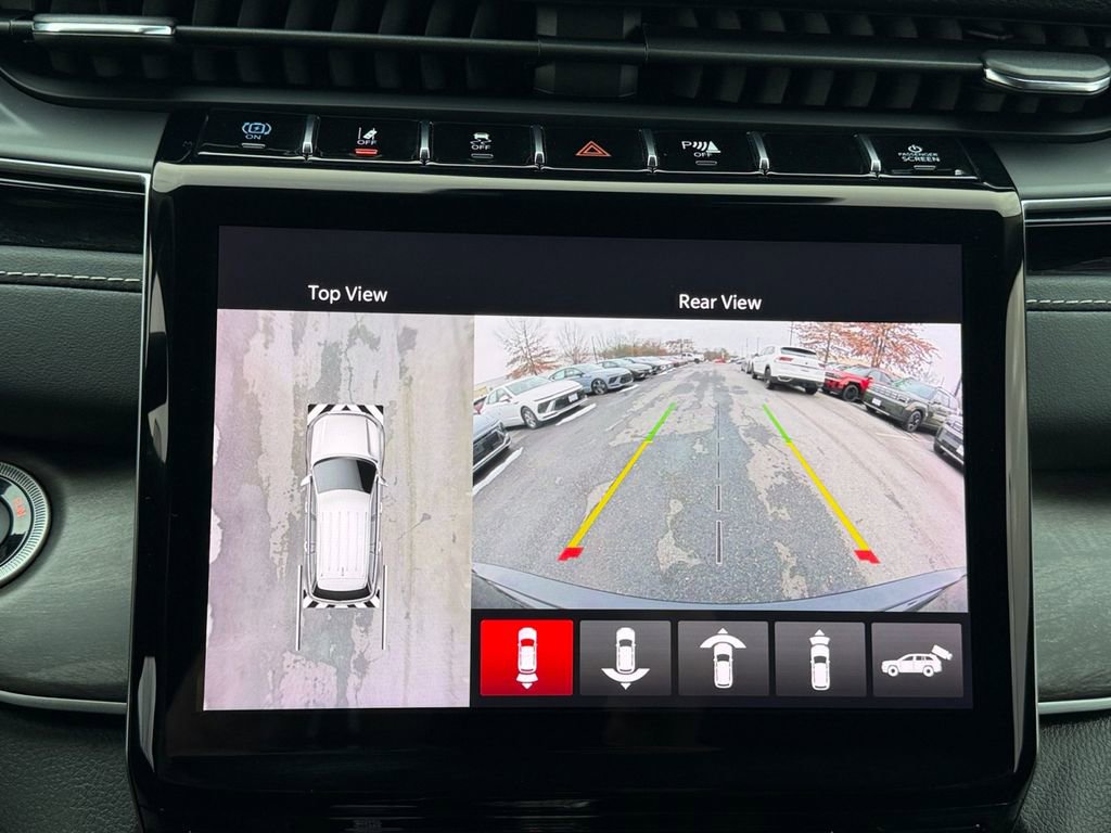 Used 2023 Jeep Grand Cherokee 4WD 4xe w/ Luxury Tech Group II image 20