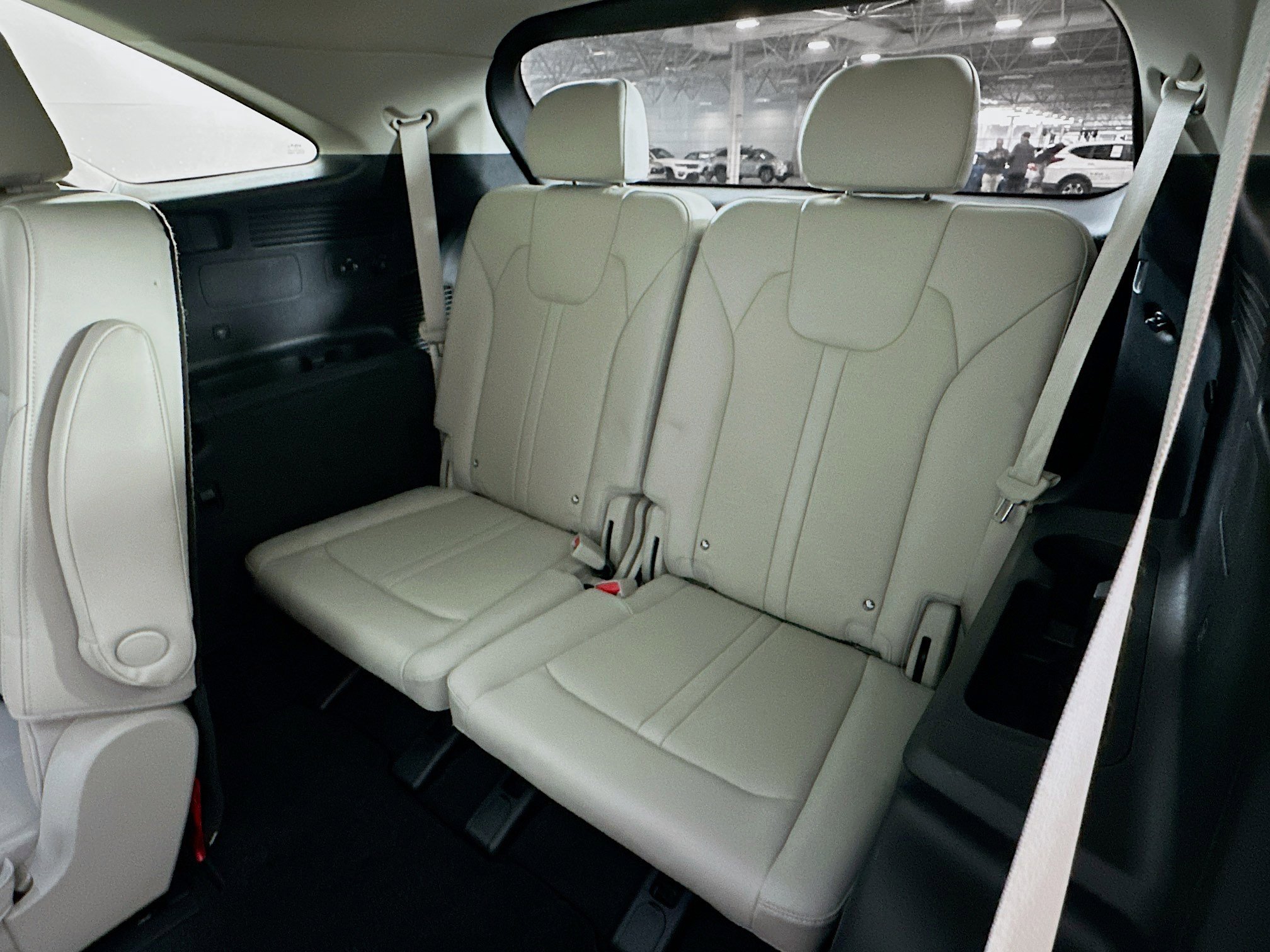 Used 2025 Kia Sorento EX w/ Panoramic Sunroof Package image 30