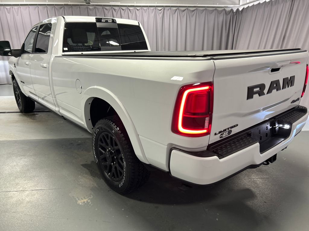 Used 2025 RAM 3500 Limited AWD/4WD image 5