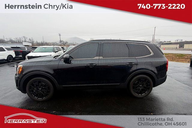 Used 2022 Kia Telluride EX w/ EX Premium Package image 4