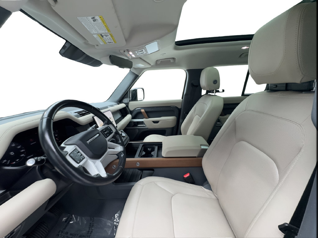 Used 2023 Land Rover Defender 130 SE AWD/4WD image 22