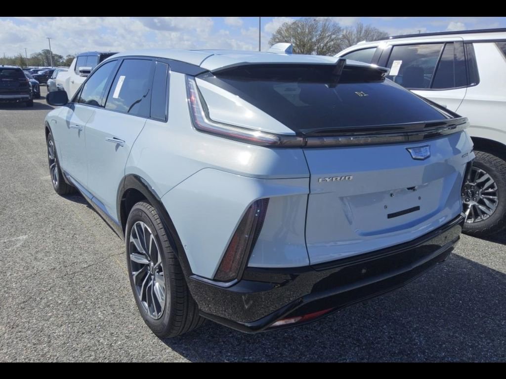 Used 2025 Cadillac Lyriq Sport RWD image 7