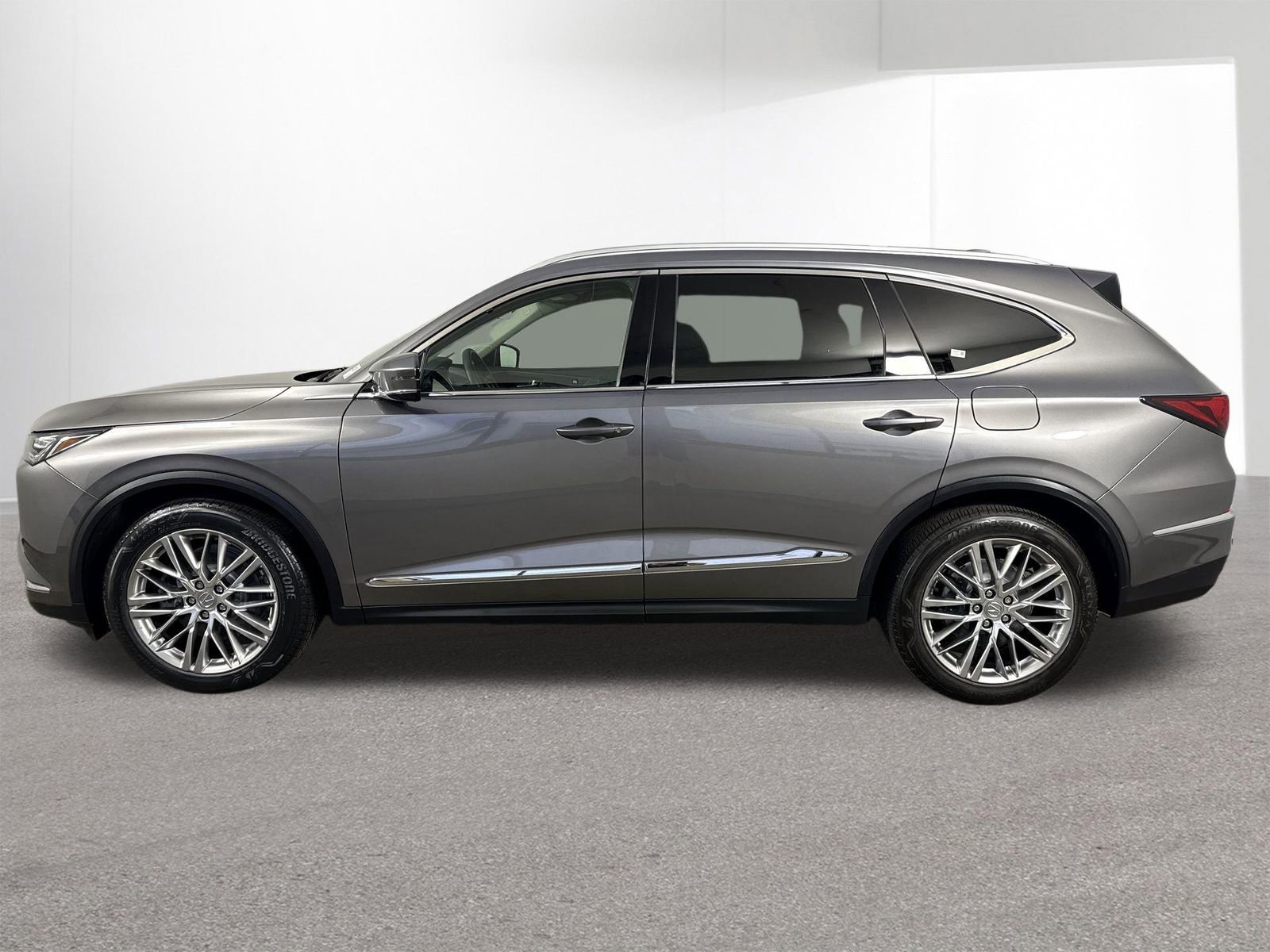 Certified 2024 Acura MDX SH-AWD w/ Advance Package image 29