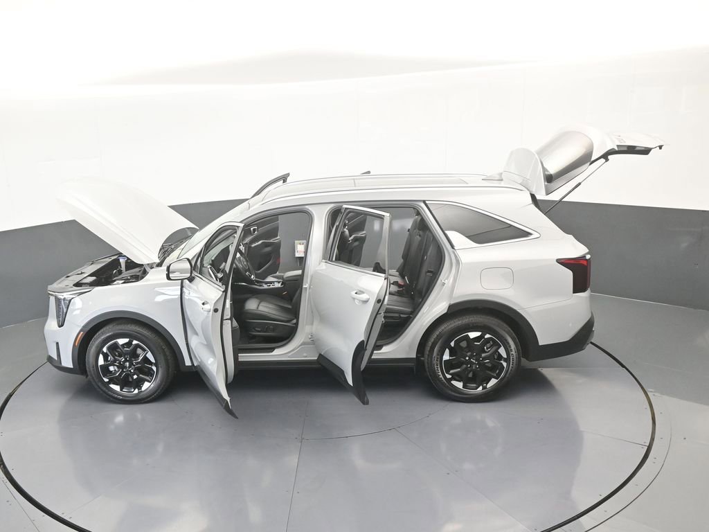 Used 2025 Kia Sorento S w/ Panoramic Sunroof Package image 29