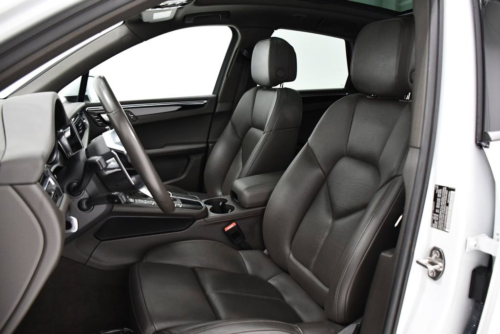 Used 2021 Porsche Macan image 19