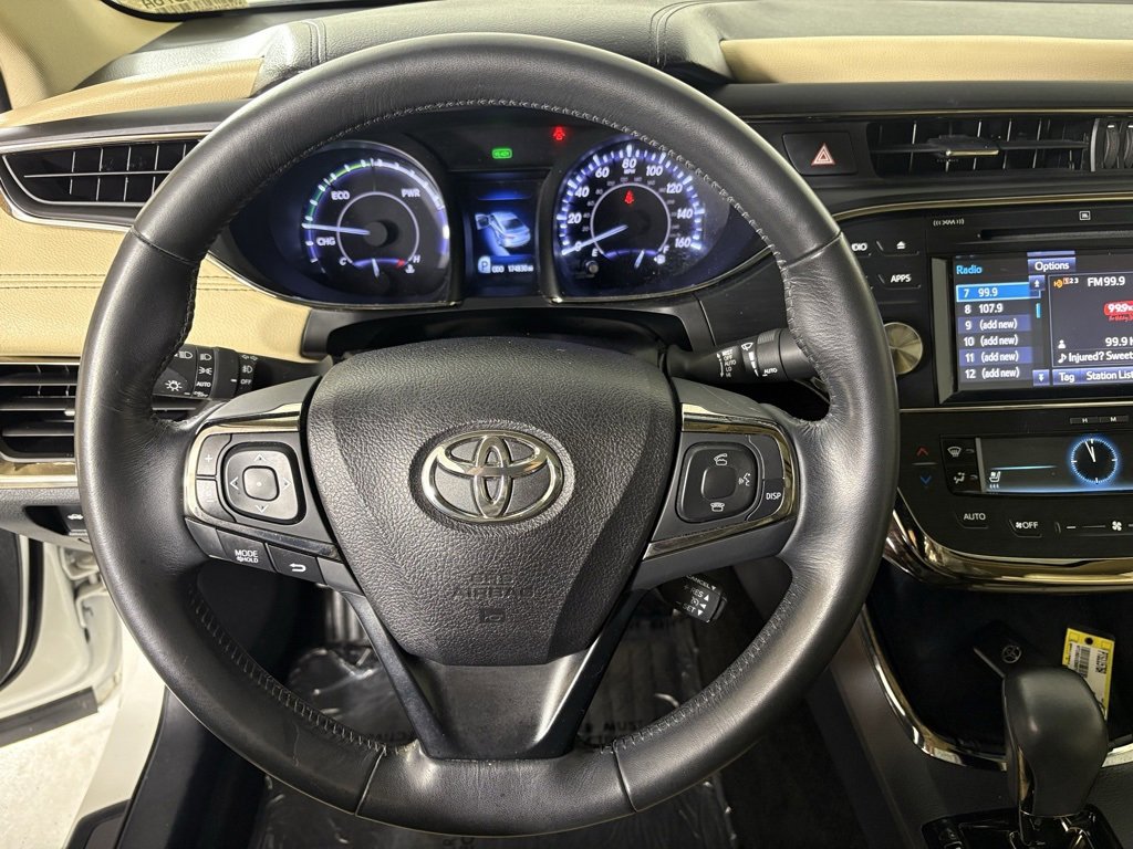 Used 2015 Toyota Avalon Limited image 22