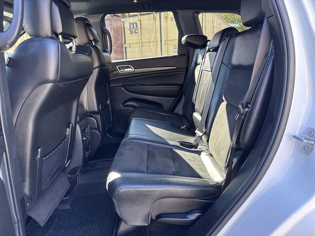 Used 2022 Jeep Grand Cherokee Laredo X image 23