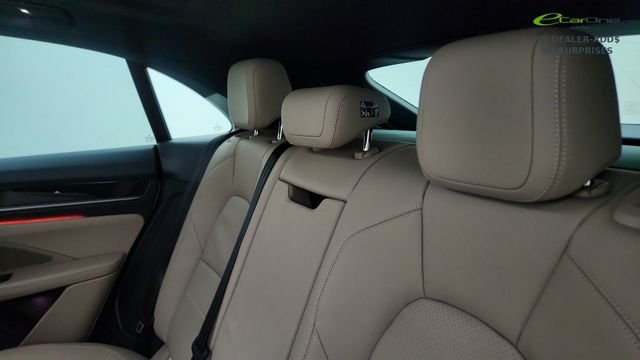Used 2025 Porsche Macan Electric RWD image 30