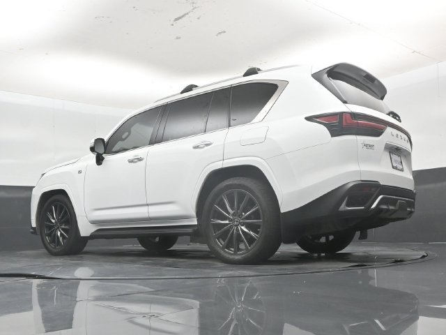 Used 2023 Lexus LX 600 F Sport w/ Accessory Package (Z1) AWD/4WD image 57