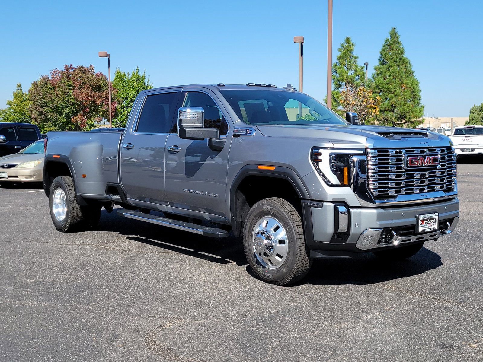 New 2026 GMC Sierra 3500 Denali w/ Denali Reserve Package