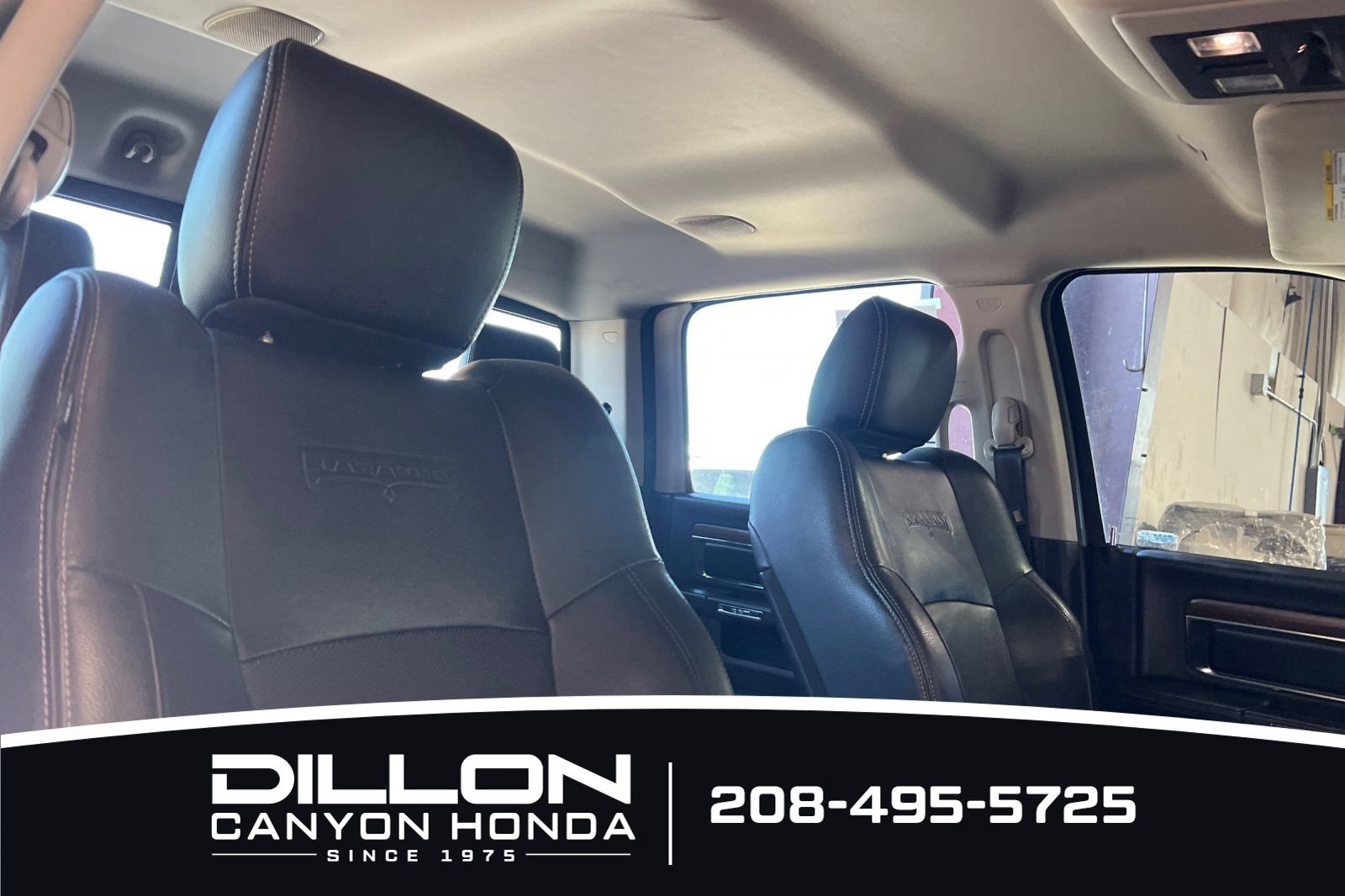 Used 2017 RAM 1500 Laramie w/ Convenience Group AWD/4WD image 17