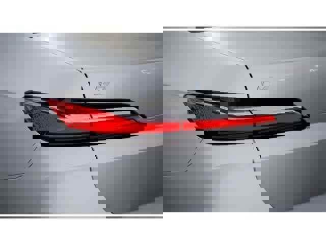 New 2025 BMW i7 eDrive50 w/ Executive Package image 8