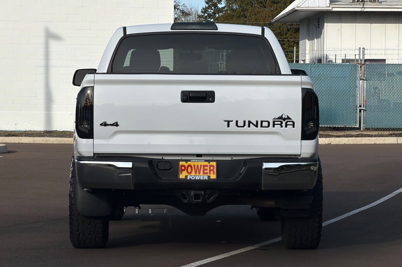 Used 2017 Toyota Tundra SR5 w/ SR5 Upgrade Package image 5