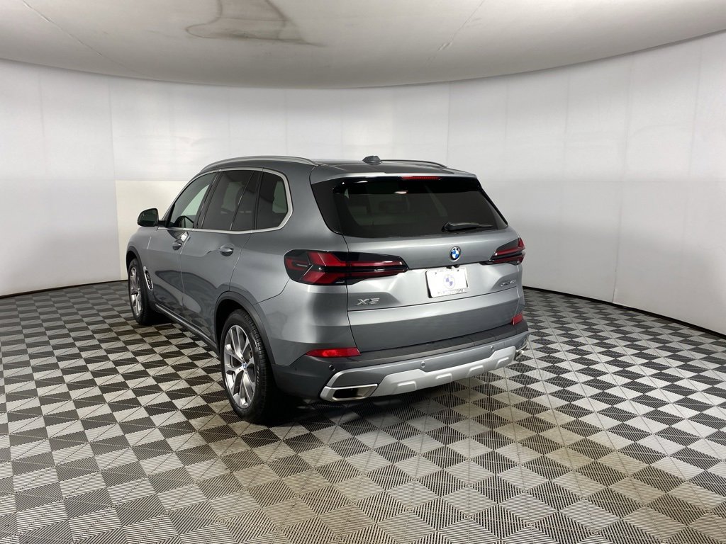 Certified 2024 BMW X5 xDrive40i image 26