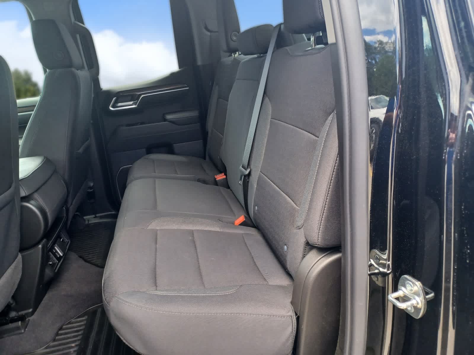 Used 2026 Chevrolet Silverado 1500 LT AWD/4WD image 21